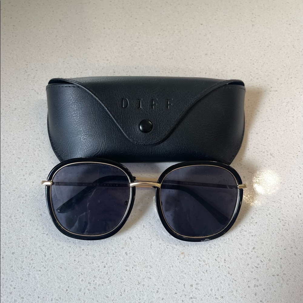 Diff Sunglasses - image 1
